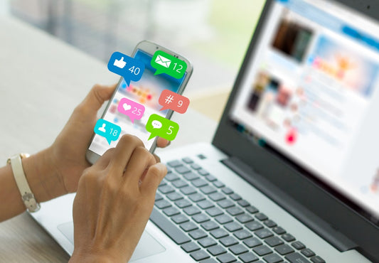 Publicidad y Atención al Cliente por Redes Sociales